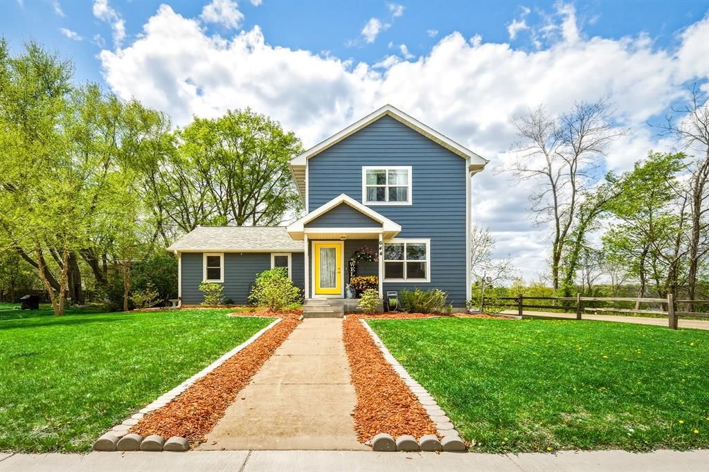 Photo of 644 Putnam STREET, Eau Claire, WI 54703 (MLS # 1600889)