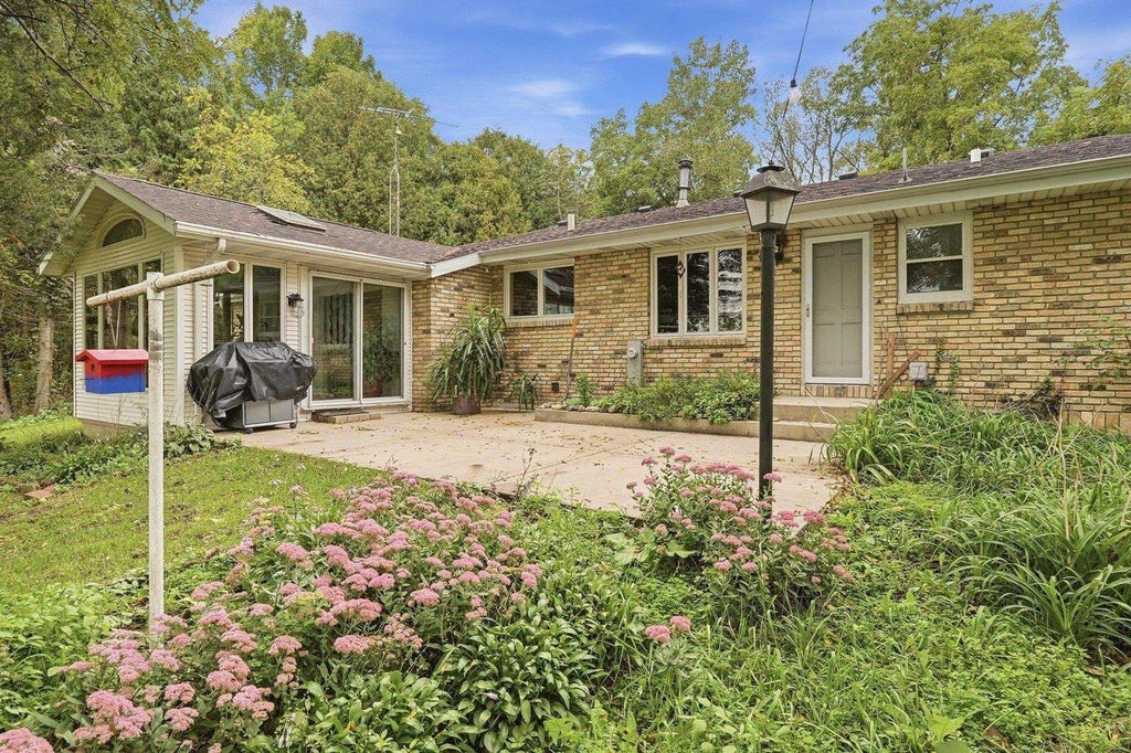 Photo of 8099 Clover valley ROAD, Whitewater, WI 53190 (MLS # 2033507)