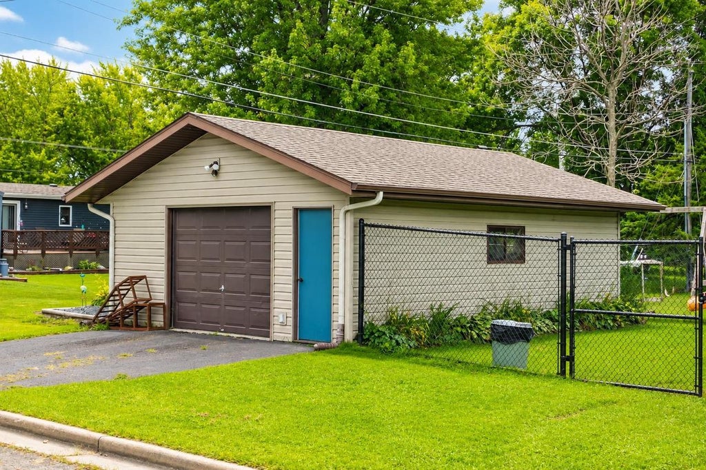 Photo of 194 N 5th STREET, Dorchester, WI 54425 (MLS # 22604313)
