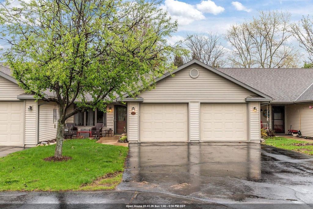Photo of 6020 County Rd A #105, Oshkosh, WI 54901 (MLS # 50324720)
