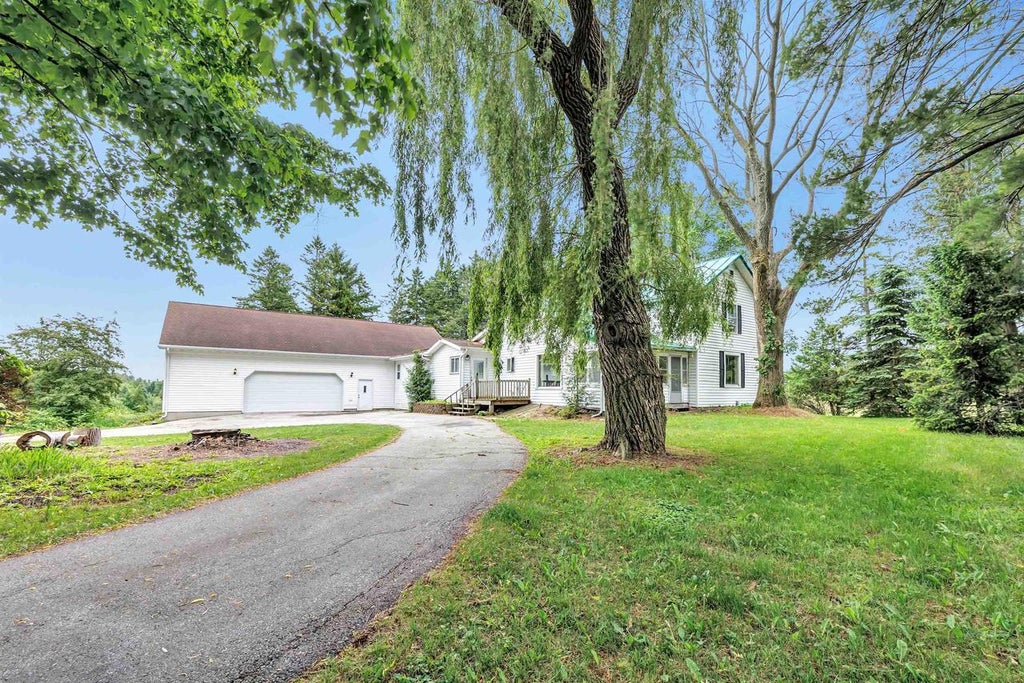Photo of N8938 Wolf River DRIVE, Algoma, WI 54201 (MLS # 50327680)