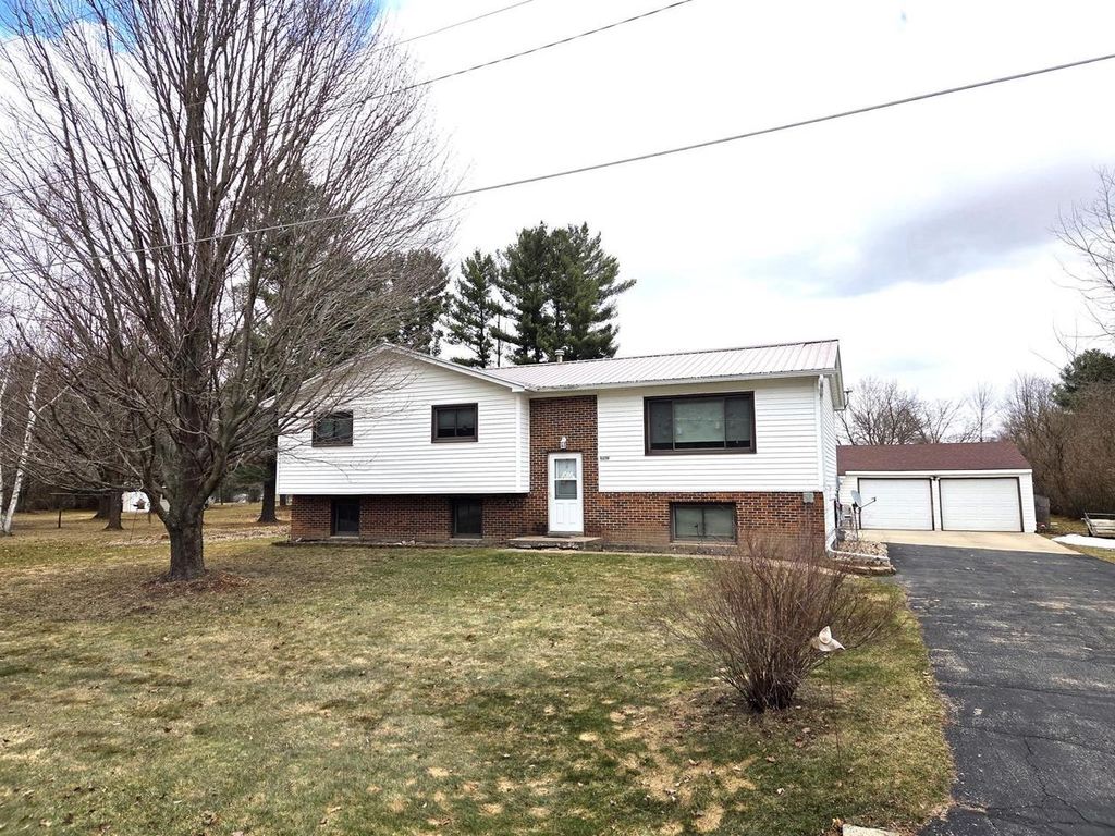 Photo of 6256 Heller STREET, Vesper, WI 54489 (MLS # 22601205)