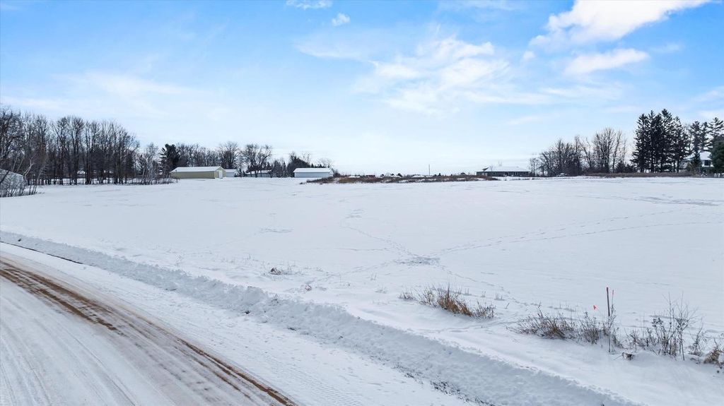 Photo of Lot 17 Lorene DRIVE, Marshfield, WI 54449 (MLS # 22505814)