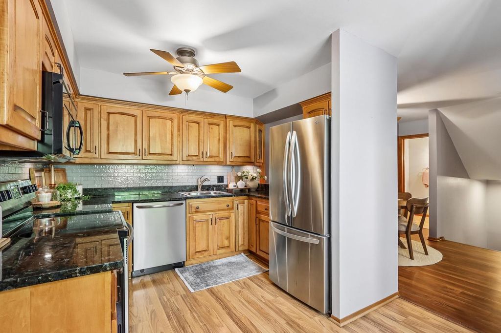 Photo of W178N9754 Riversbend CIRCLE, Germantown, WI 53022 (MLS # 1964065)
