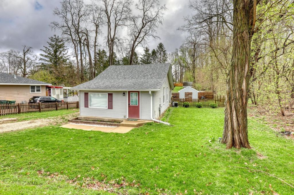 Photo of 1006 Wilmot AVENUE, Twin Lakes, WI 53181 (MLS # 1958476)