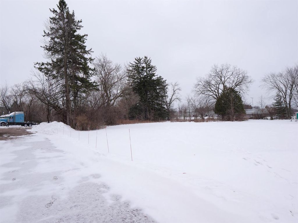 Photo of 2251 W Grand AVENUE, Wisconsin Rapids, WI 54495 (MLS # 22600555)