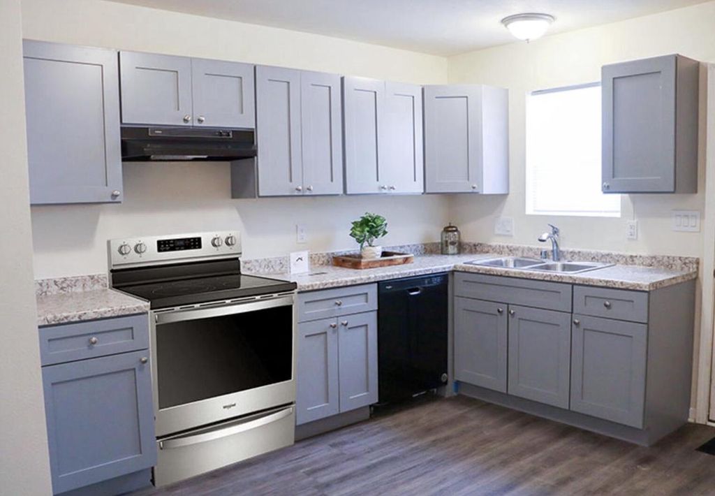 Photo of 3260 N Achilles STREET, Milwaukee, WI 53212 (MLS # 1948790)