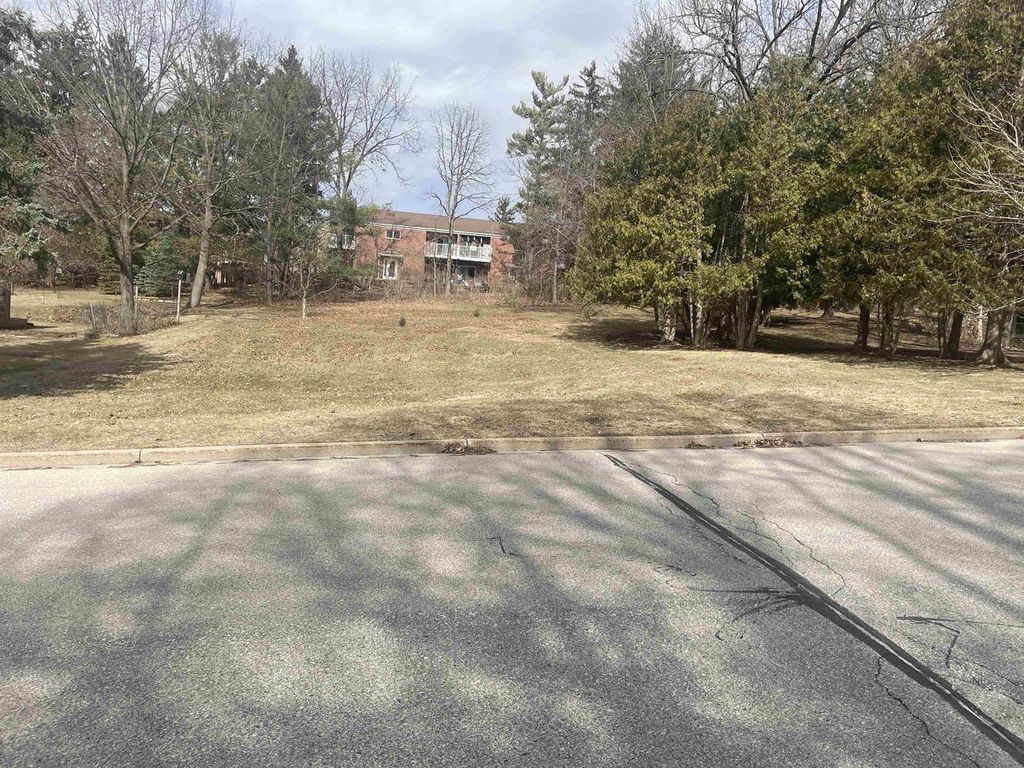 Photo of Lot 4 Emerson AVENUE, Ripon, WI 54971 (MLS # 2018041)