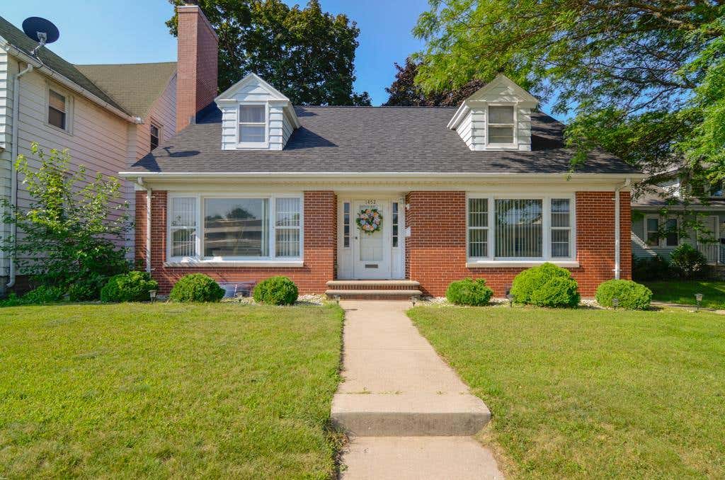 Photo of 1452 University AVENUE, Green Bay, WI 54302 (MLS # 50329831)