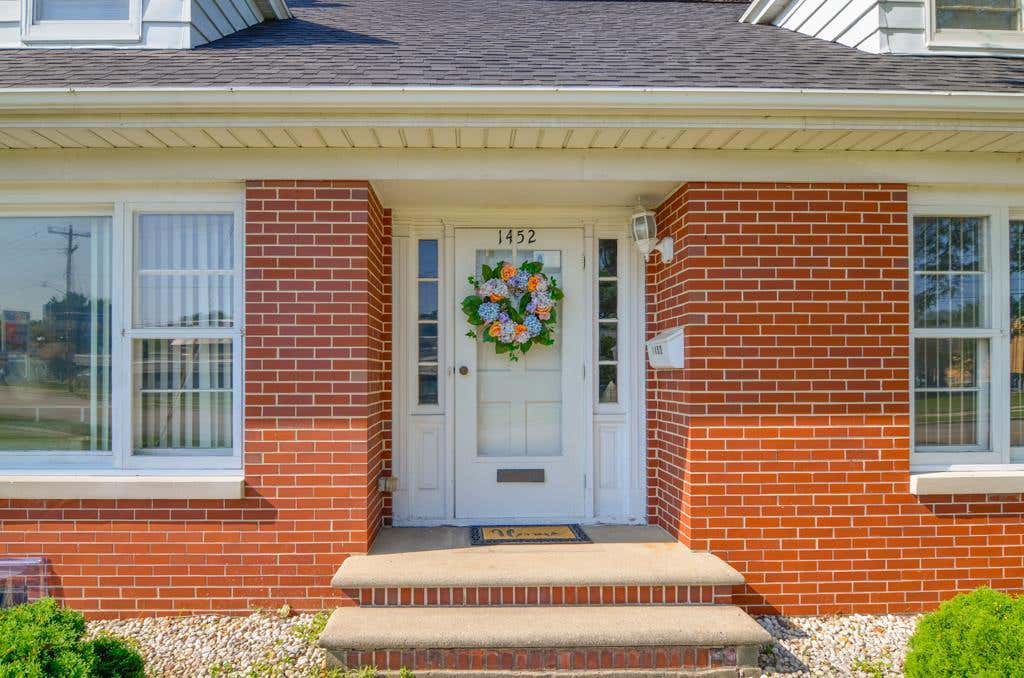 Photo of 1452 University AVENUE, Green Bay, WI 54302 (MLS # 50329831)