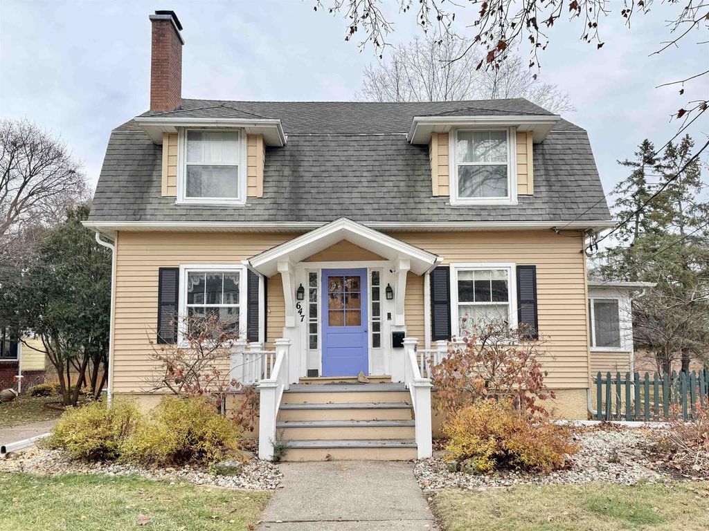 Photo of 647 Milwaukee ROAD, Beloit, WI 53511 (MLS # 2013100)