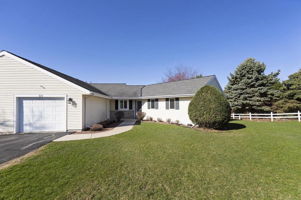 Photo of 615 Shah AVENUE, Fort Atkinson, WI 53538 (MLS # 2020519)