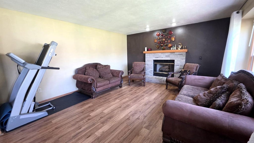 Photo of 1304 N Wuthering Hills DRIVE, Janesville, WI 53546 (MLS # 2033758)