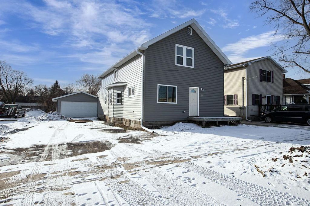 Photo of 1315 W Summer STREET, Appleton, WI 54914 (MLS # 50320239)