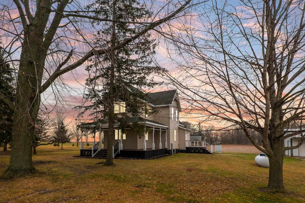 Photo of N4261 County Rd N ROAD, Markesan, WI 53946 (MLS # 2013046)