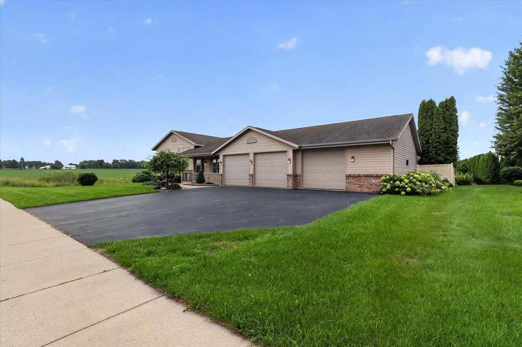 Photo of 4330 E Rotamer ROAD, Janesville, WI 53546 (MLS # 2030388)
