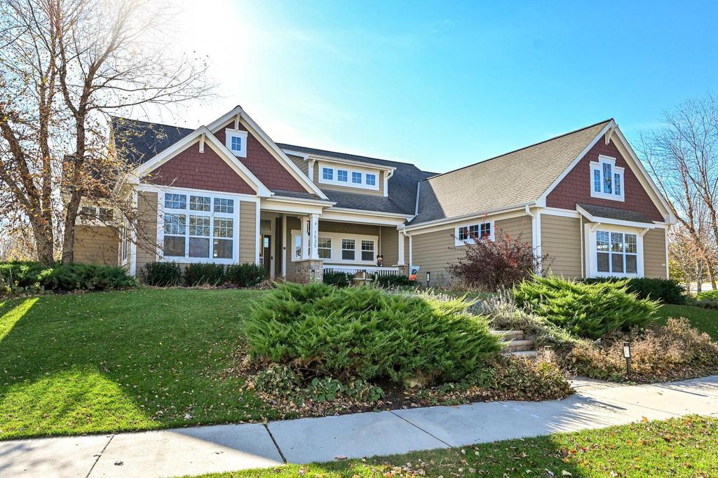 Photo of 1535 Coventry COURT, Hubertus, WI 53033 (MLS # 1943506)