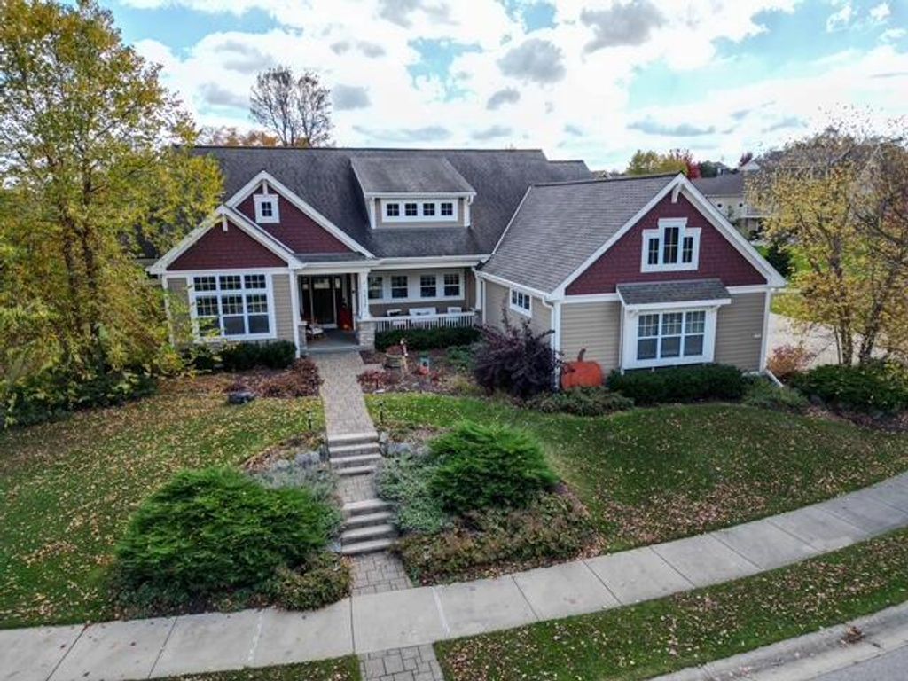 Photo of 1535 Coventry COURT, Hubertus, WI 53033 (MLS # 1943506)