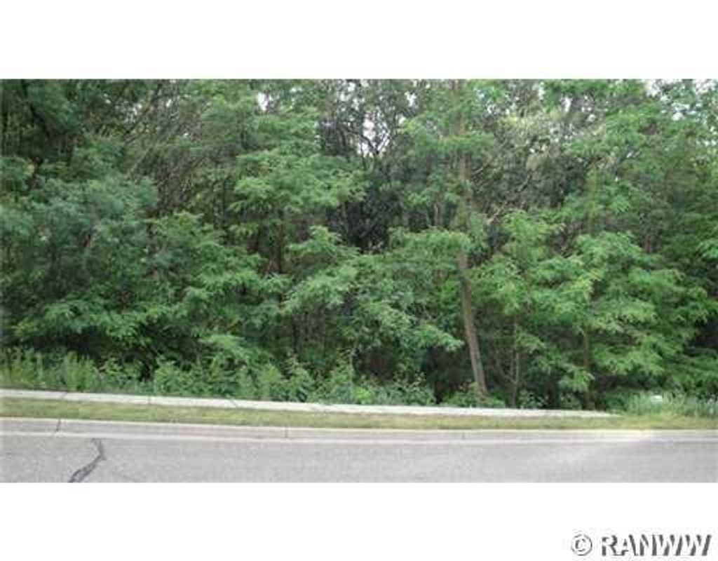 Photo of 2915 E Princeton AVENUE, Eau Claire, WI 54703 (MLS # 1598063)