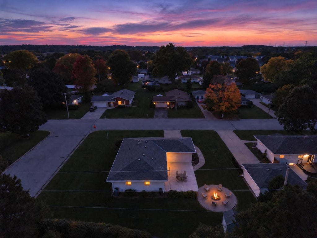 Photo of W244N6546 Westchester DRIVE, Sussex, WI 53089 (MLS # 1983640)