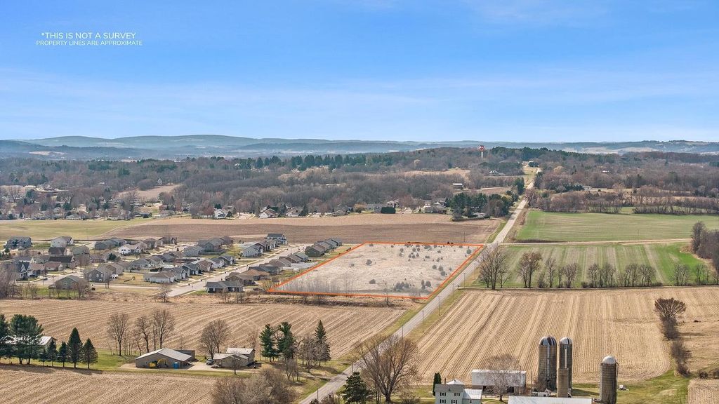 Photo of Lot 24 22nd STREET, Baraboo, WI 53913 (MLS # 2018751)