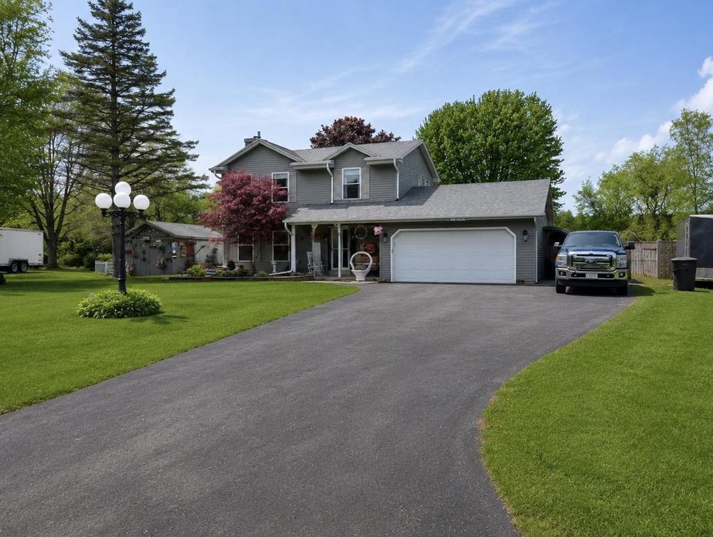 Photo of W323S7553 Park Ridge DRIVE, Mukwonago, WI 53149 (MLS # 2023934)