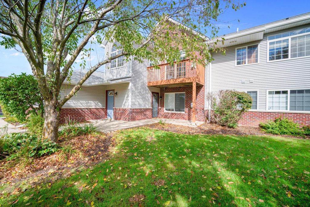 Photo of 2145 Broken Hill ROAD #5, Waukesha, WI 53188 (MLS # 1938589)