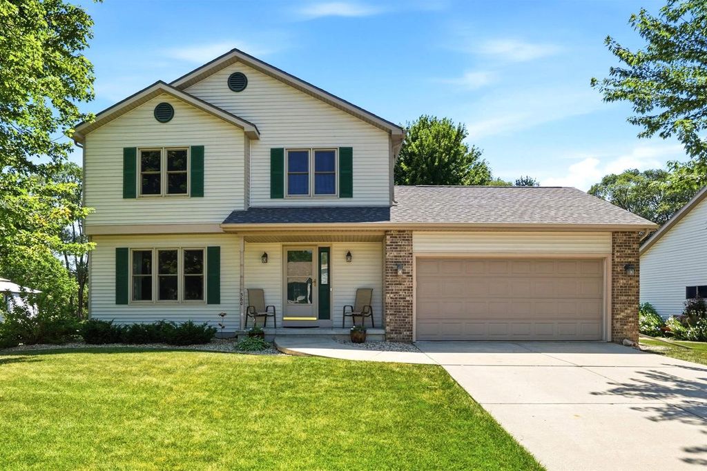Photo of 360 Landover DRIVE, Oregon, WI 53575 (MLS # 2028131)