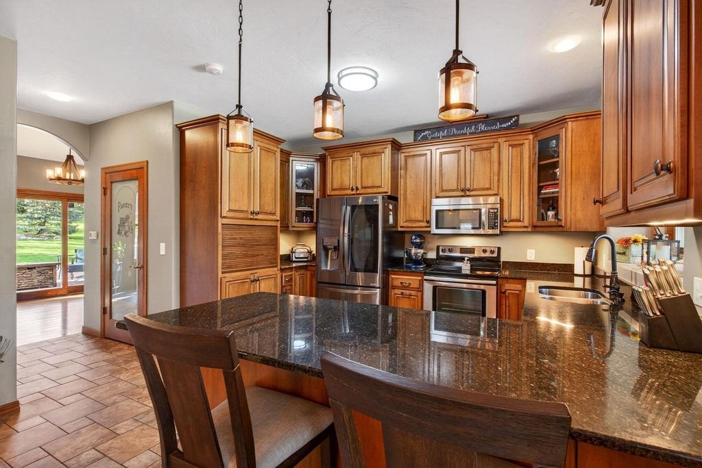 Photo of 1216 E Apple Creek ROAD, Appleton, WI 54913 (MLS # 50324589)