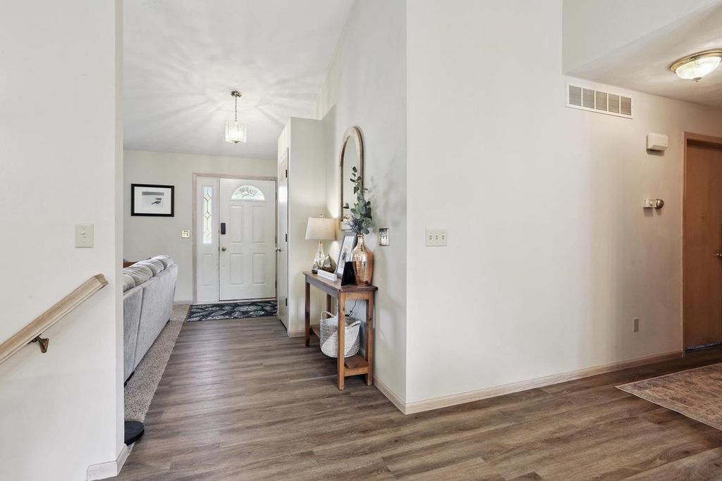 Photo of 100 Bentwood DRIVE, Brillion, WI 54110 (MLS # 50315309)