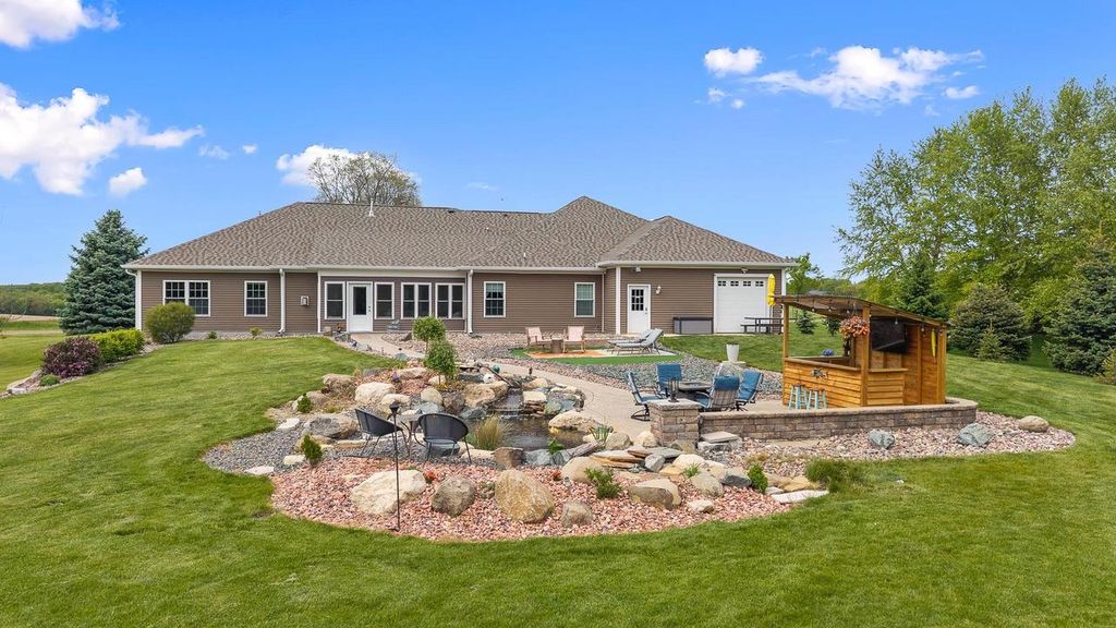 Photo of 3281 Burke ROAD, Sun Prairie, WI 53590 (MLS # 2024042)