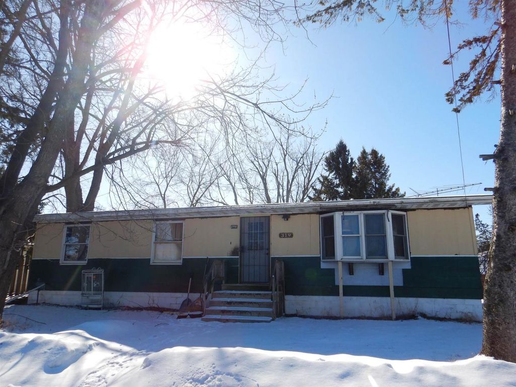 Photo of 319 E Algoma STREET, Suring, WI 54174 (MLS # 50321637)