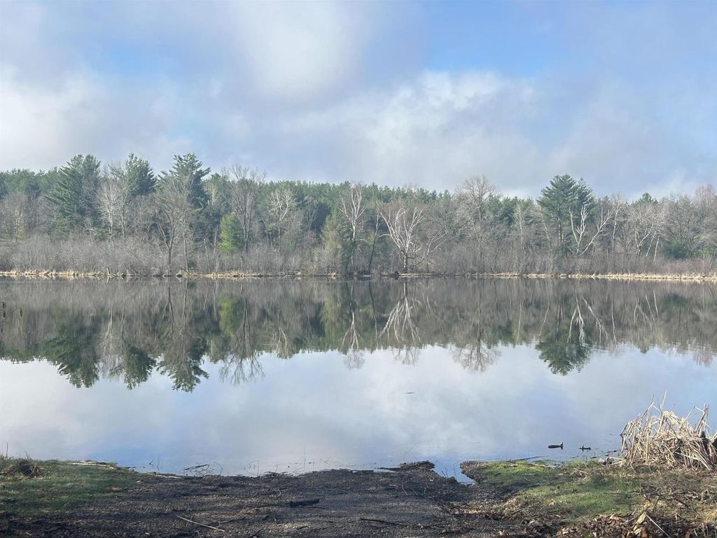 Photo of W7535 White River TRAIL, Wautoma, WI 54982 (MLS # 50323732)