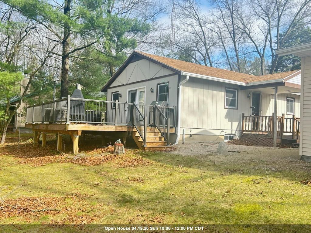 Photo of W7535 White River TRAIL, Wautoma, WI 54982 (MLS # 50323732)