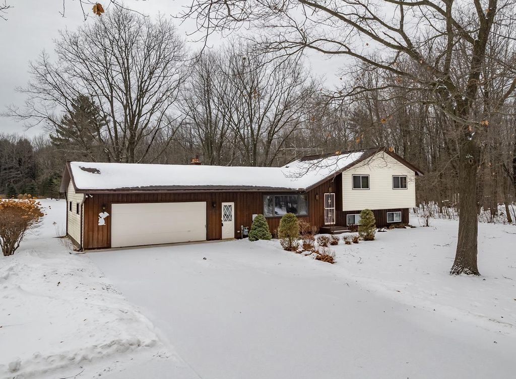 Photo of N1484 Big Eddy ROAD, Merrill, WI 54452 (MLS # 22505825)