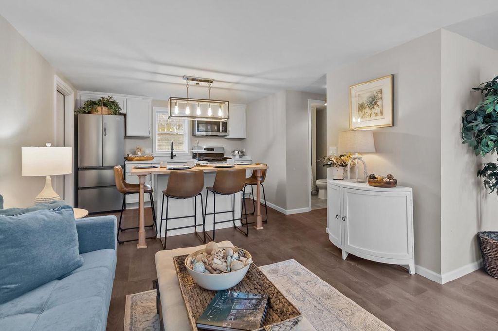 Photo of N6583 Daffodil ROAD, Elkhorn, WI 53121 (MLS # 1946215)