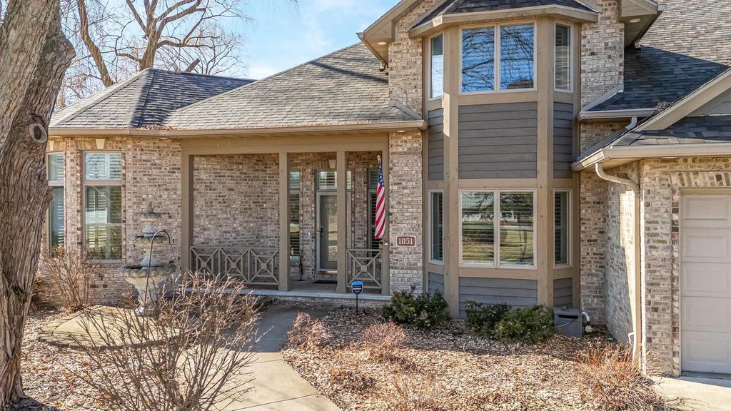 Photo of 1051 S Oakwood ROAD, Oshkosh, WI 54904 (MLS # 50321454)