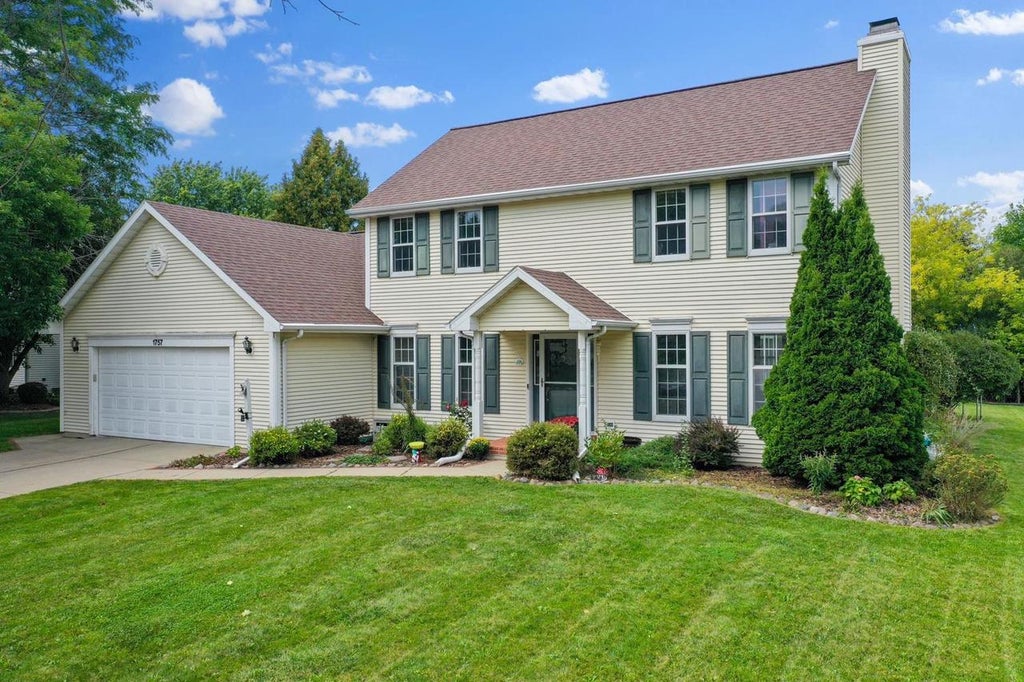 Photo of 1757 Sunnyside LANE, De Pere, WI 54115 (MLS # 50333289)