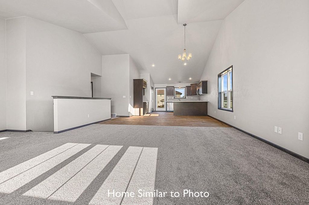 Photo of 1260 Putnam DRIVE, Pulaski, WI 54162 (MLS # 50320186)