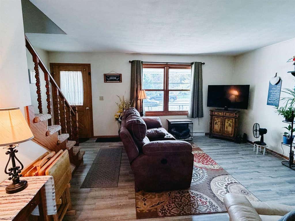 Photo of 3120 W Hiawatha DRIVE, Appleton, WI 54914 (MLS # 50331720)