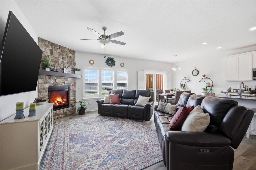 Photo of N67W25333 Breckenridge COURT, Sussex, WI 53089 (MLS # 1959447)