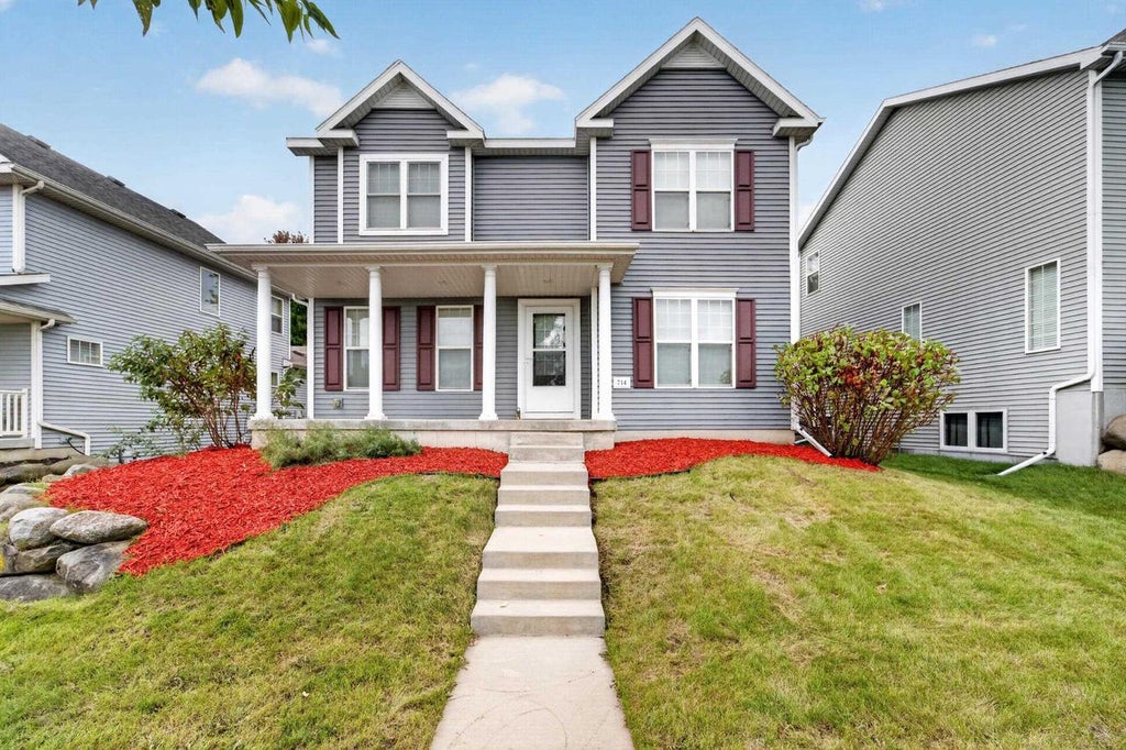 Photo of 714 Color Peak ROAD, Verona, WI 53593 (MLS # 2033162)