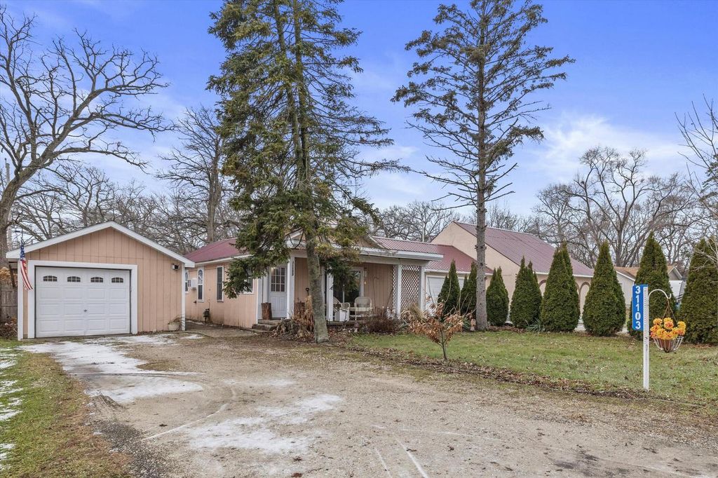 Photo of 31103 75th PLACE, Salem, WI 53168 (MLS # 1945533)