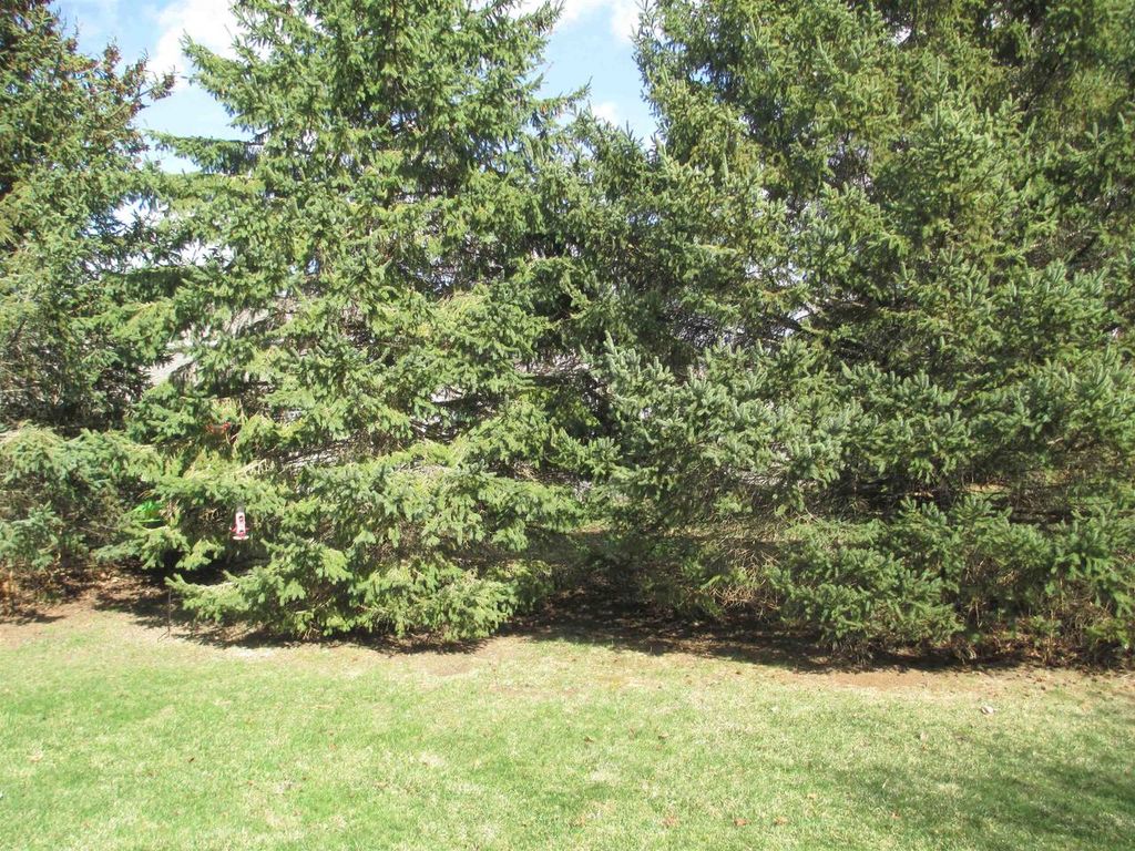 Photo of 1344 Silver DRIVE #19, Baraboo, WI 53913 (MLS # 2020107)