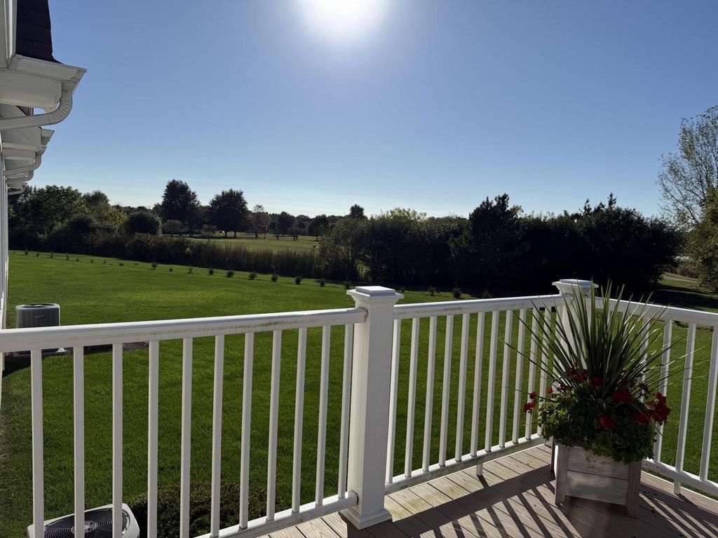 Photo of 3935 S Fohr DRIVE, New Berlin, WI 53151 (MLS # 1938056)