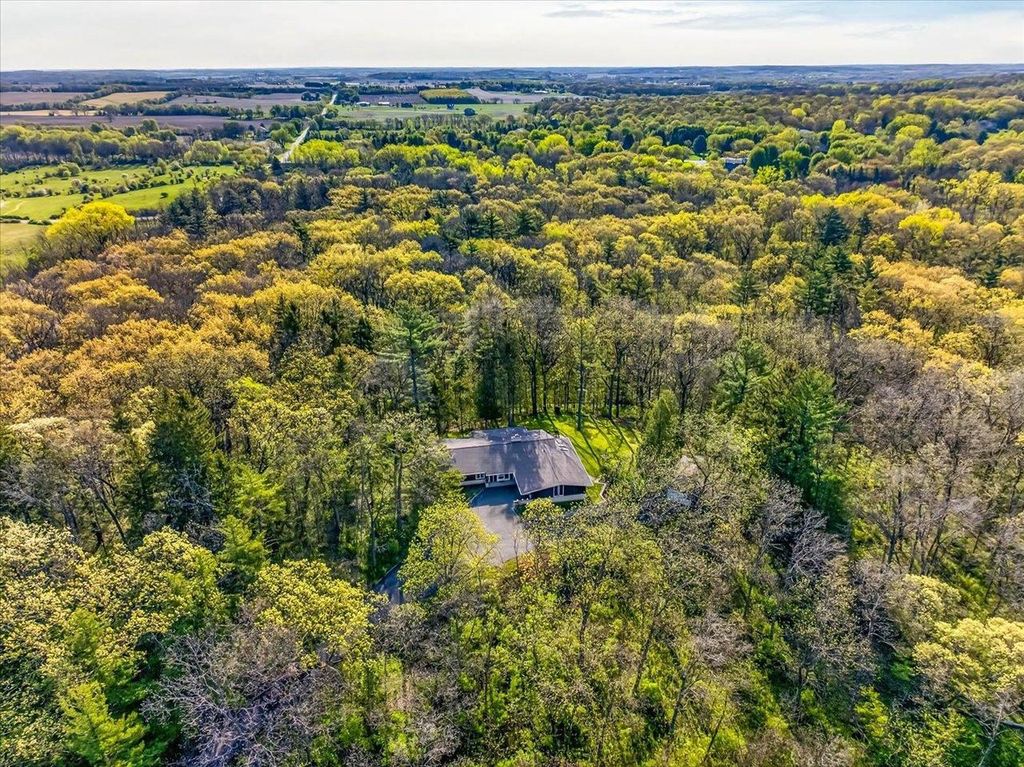 Photo of 6401 Purcell ROAD, Belleville, WI 53508 (MLS # 2021323)
