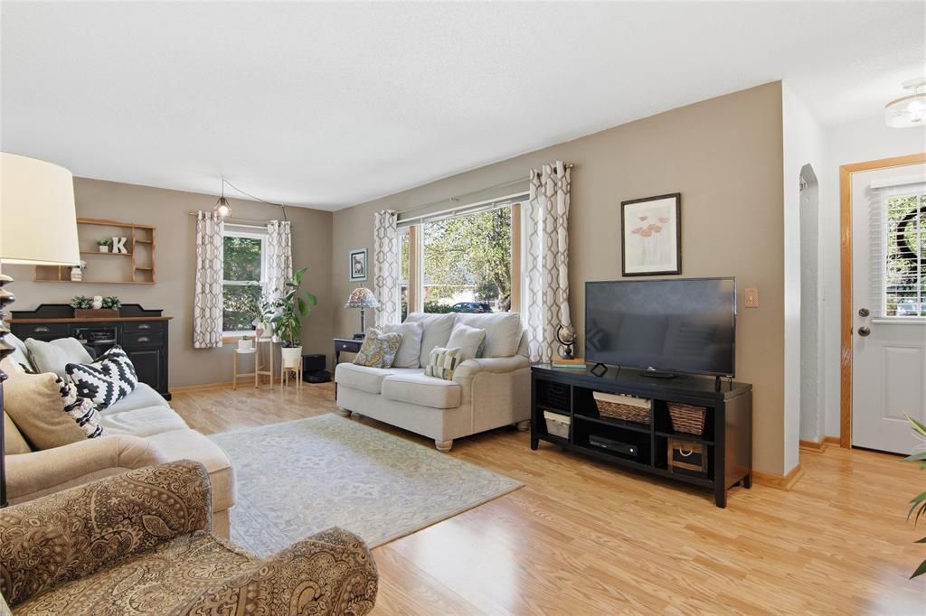 Photo of 321 Margaret STREET, Eau Claire, WI 54701 (MLS # 1601147)