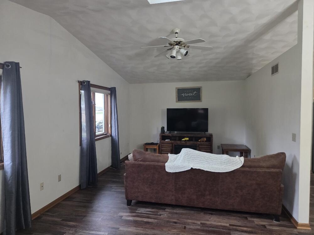 Photo of 5546 Langer ROAD, Marshall, WI 53559 (MLS # 1982616)