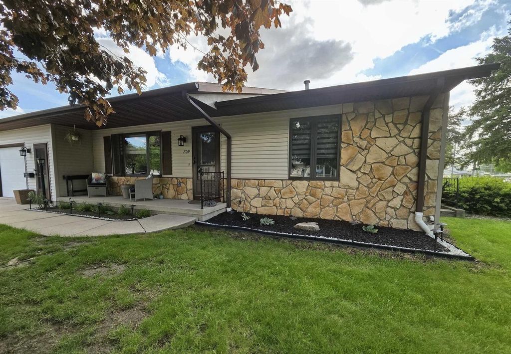 Photo of 709 W. Lincoln STREET, Waupun, WI 53963 (MLS # 2023809)