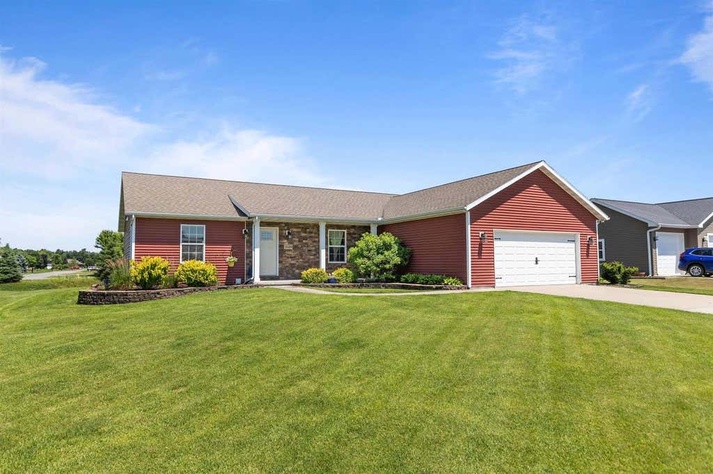 Photo of 3120 Darlington PLACE, Plover, WI 54467 (MLS # 22603134)